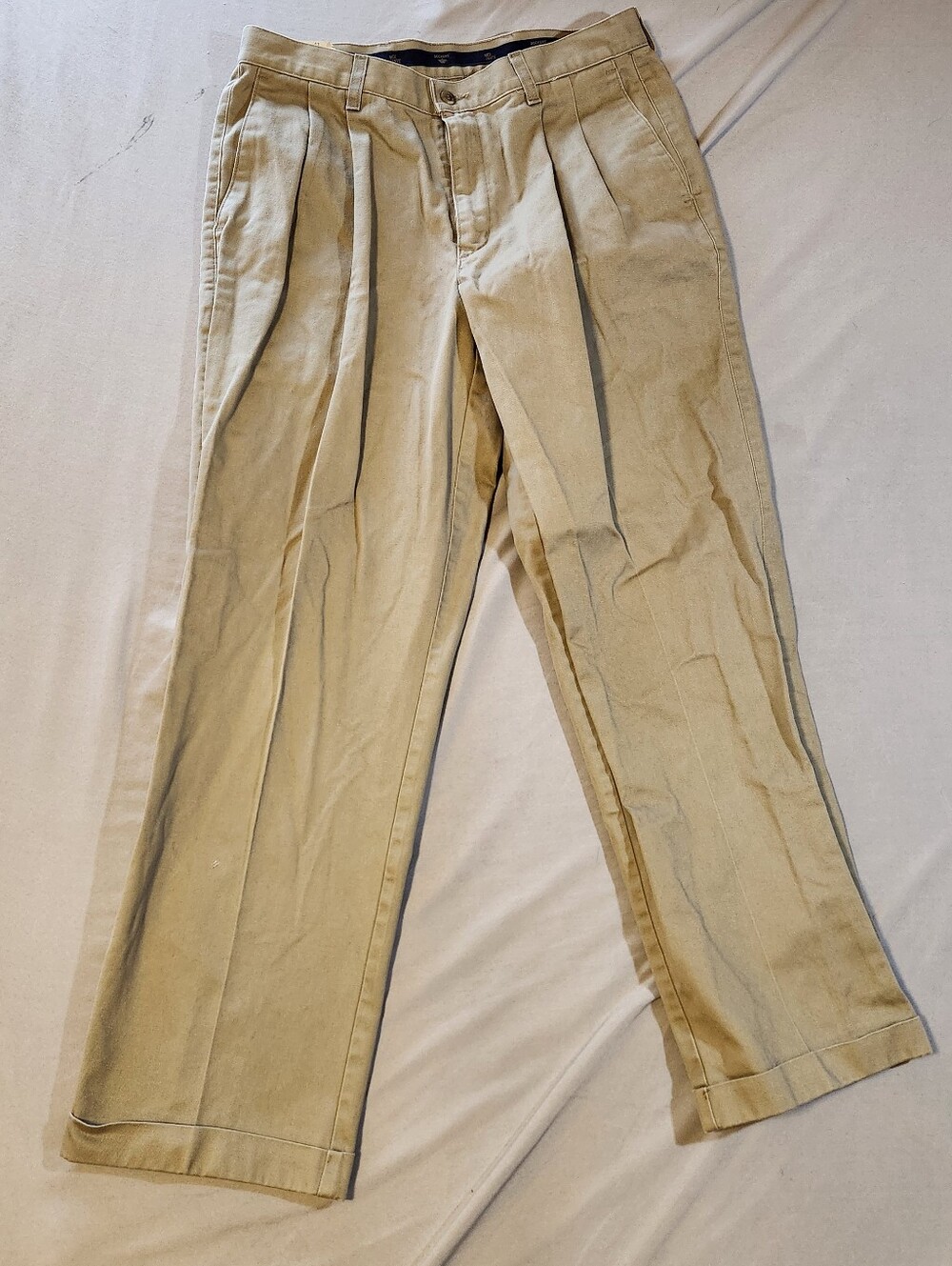 Dockers VTG Men's Pleated Chinos in Khaki Tan Jeans